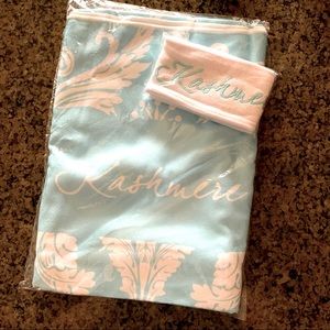 BUNDLE Kashmere Kollections Spa towel & Head wrap